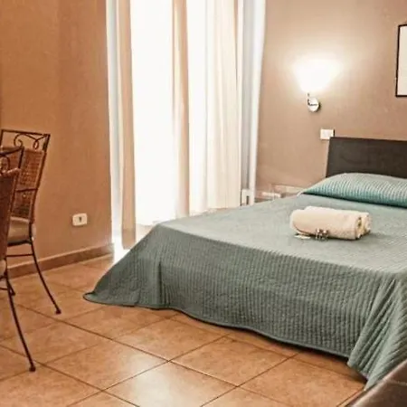 Casa La Rosa Отель Катания